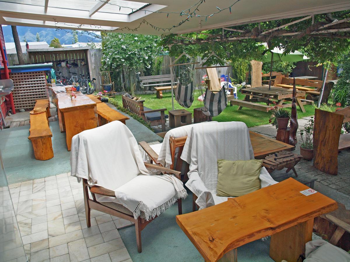 Annies Nirvana Lodge Backpackers Takaka Εξωτερικό φωτογραφία